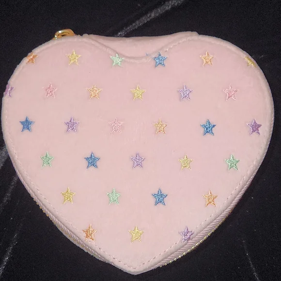 Stoney Clover Lane Park & Beach, Velour Pink Heart Case with Multicolor Stars - Picture 3 of 13